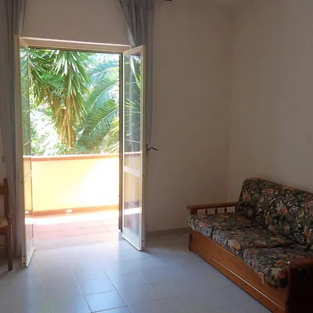 דירה Residenza Altmar בריאטיקו